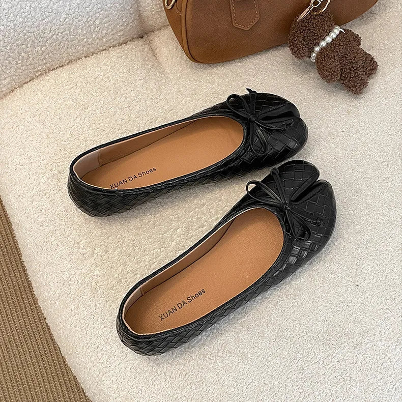 Split Toe Bow Tabi Flats