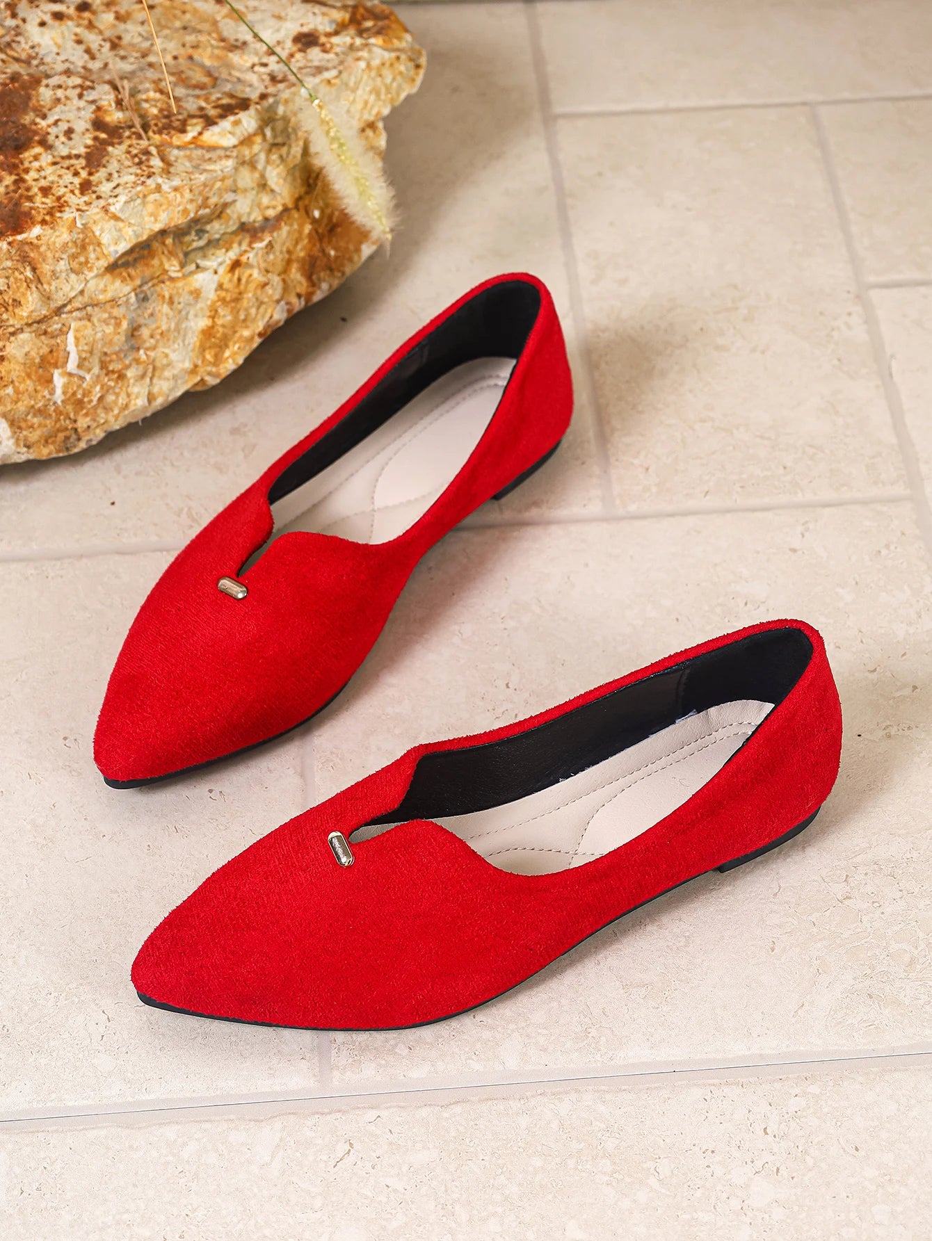 Pointed Toe Mary Jane Flats