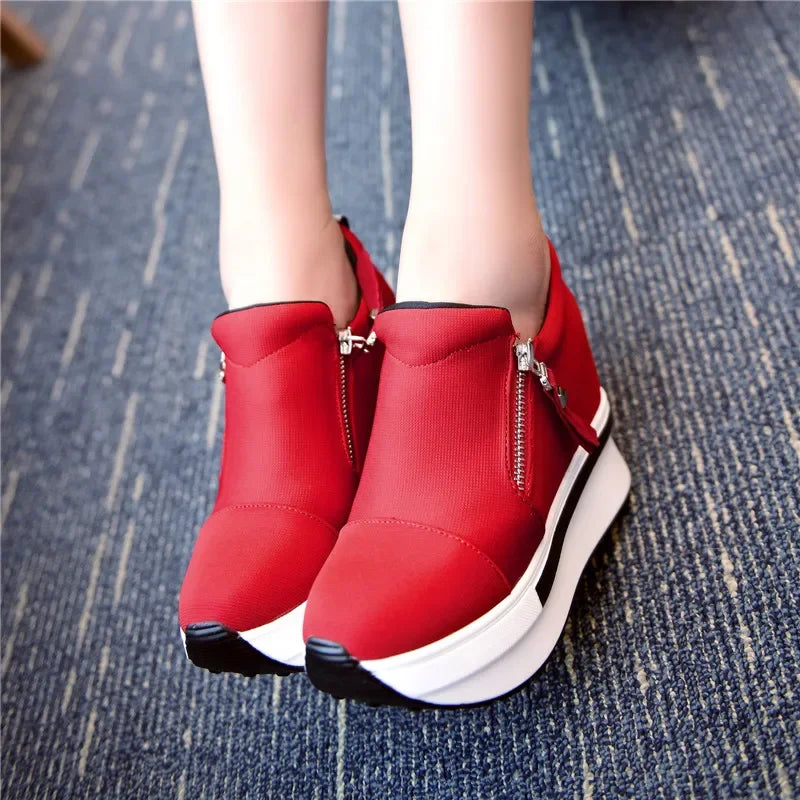 Sneakers Women Red Canvas