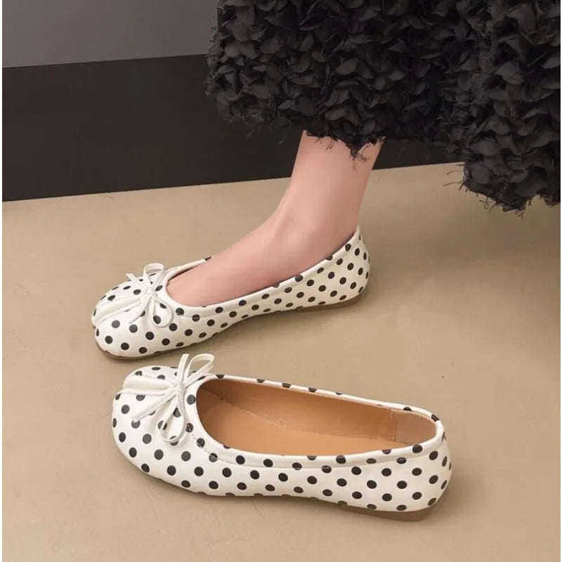 Split Toe Bow Tabi Flats