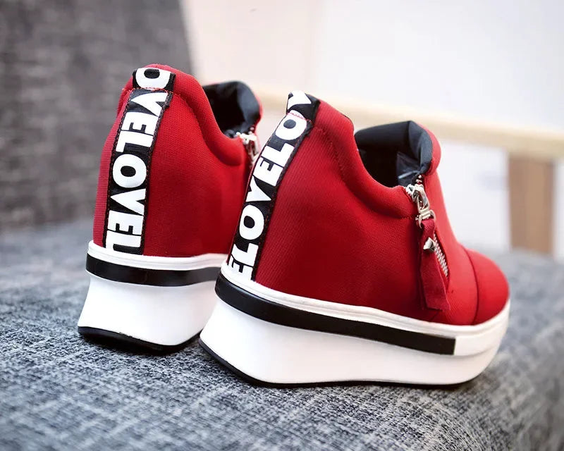 Sneakers Women Red Canvas