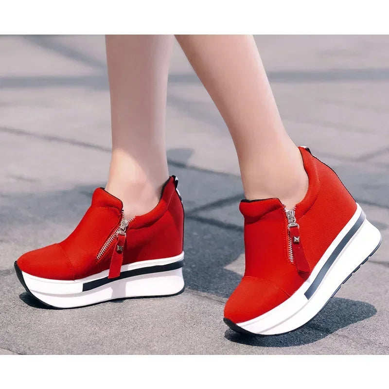 Sneakers Women Red Canvas