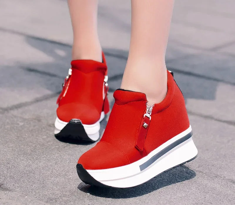 Sneakers Women Red Canvas