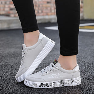 Sports casual shoes wild flat red shoes