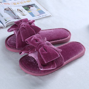 Winter plush slippers