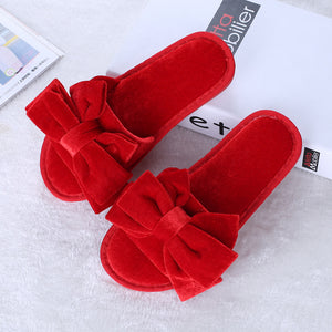 Winter plush slippers